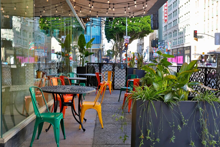 More Photos Of 901 S Broadway, Los Angeles Apartments For Lease