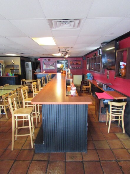 More Photos Of 2289-2291 Ringling Blvd, Sarasota Restaurant For Sale