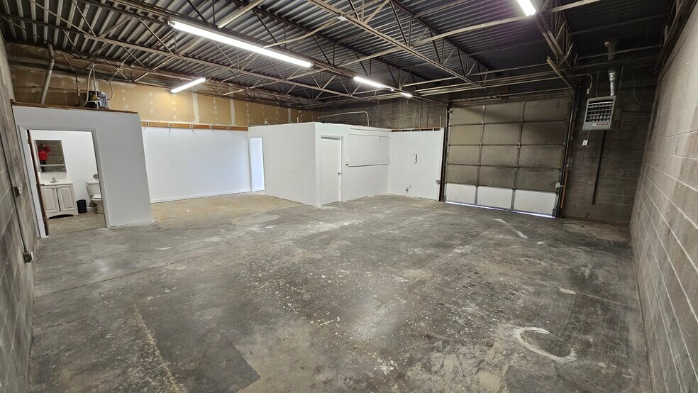 More Photos Of 7000 E 58th Ave, Commerce City Warehouse For Lease