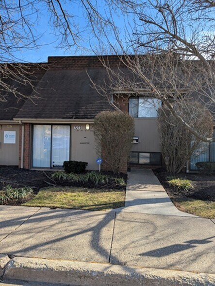 Primary Photo Of 7270-7278 Cradlerock Way, Columbia Medical For Lease