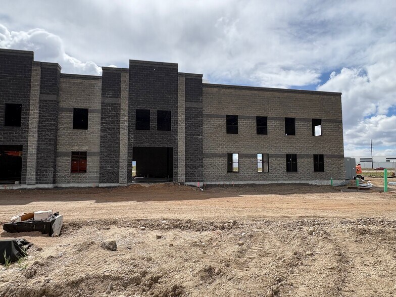 More Photos Of 160 Apollo rd, Salt Lake City Warehouse For Lease