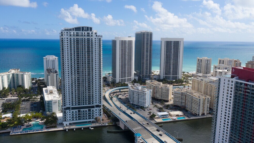 More Photos Of 4010 S Ocean Dr, Hollywood Hotel For Lease