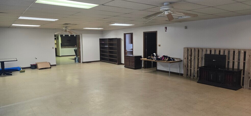 More Photos Of 2876 230th St, Sidney Assisted Living For Sale