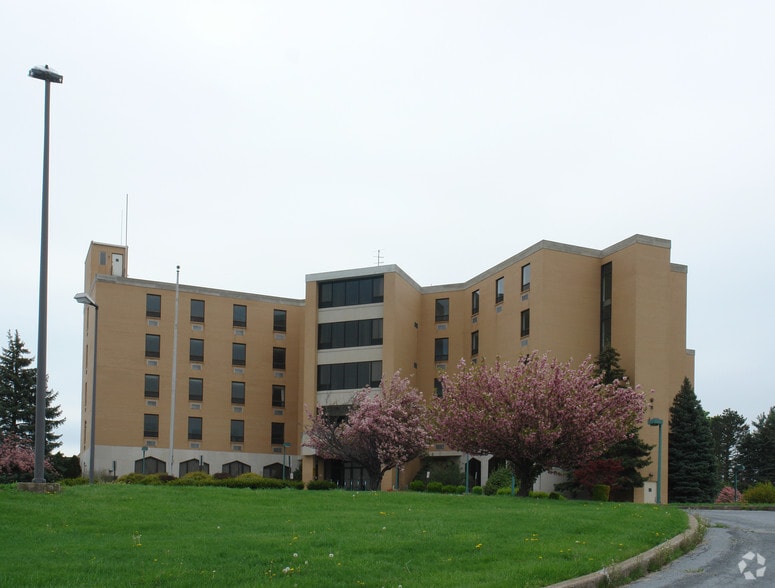 More Photos Of 1051 Avila Rd, Harrisburg Skilled Nursing Facility For Sale