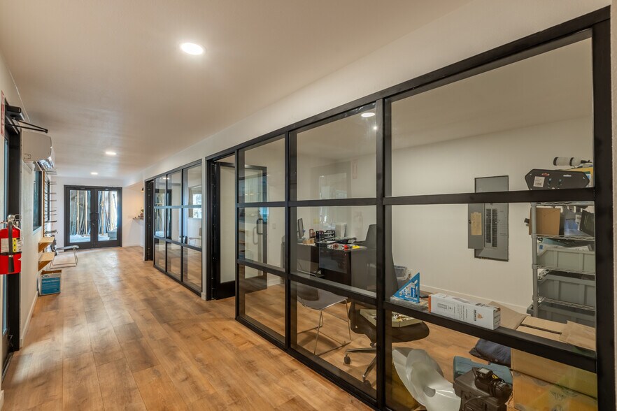 More Photos Of 608 E Rancho Vista Blvd, Palmdale Service For Sale