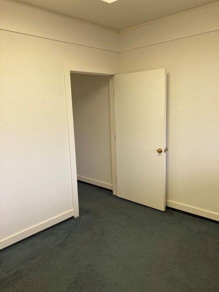 More Photos Of 1200 Mt Diablo Blvd, Walnut Creek Medical For Lease