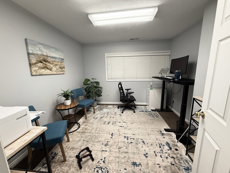 More Photos Of 560 S State, Orem Office For Sale