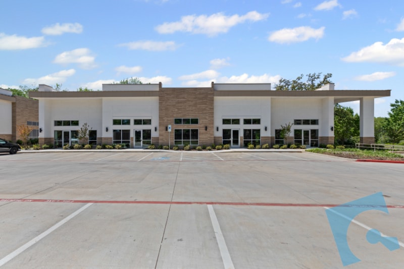 More Photos Of 1802 W Pleasant Ridge Rd, Arlington Unknown For Lease