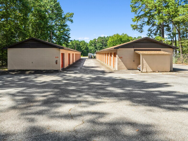 More Photos Of 1007 E US 74 Hwy, Hamlet Specialty For Sale