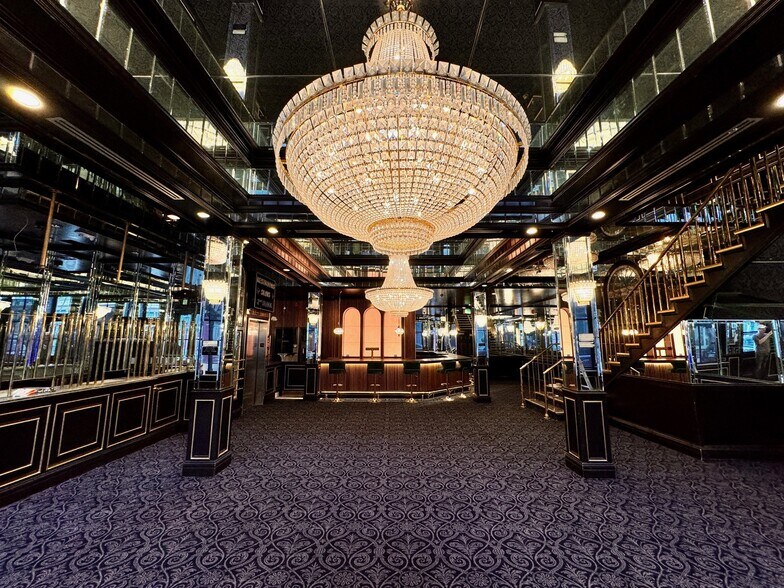 More Photos Of 118 Main St, Central City Storefront For Sale