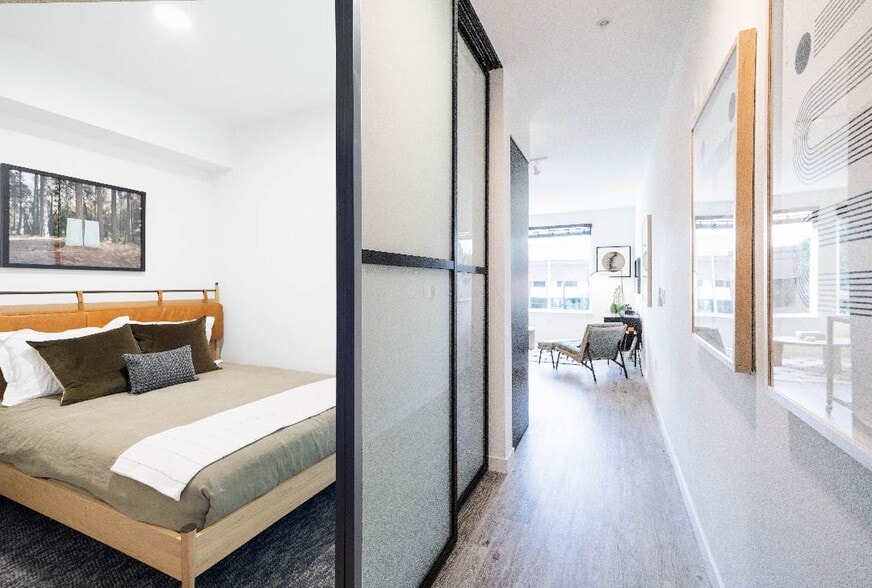 More Photos Of 77 NE Grand Ave, Portland Apartments For Lease