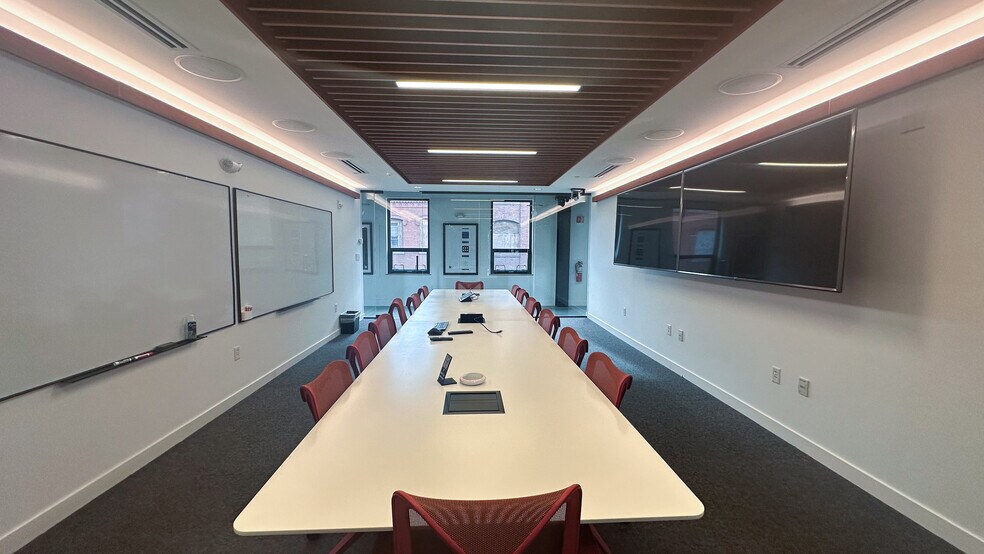 More Photos Of 46 Wareham St, Boston Apartments For Lease
