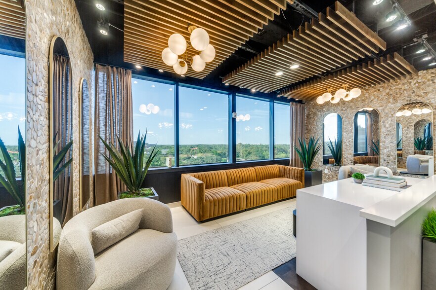 More Photos Of 77 Sugar Creek Center Blvd, Sugar Land Coworking Space