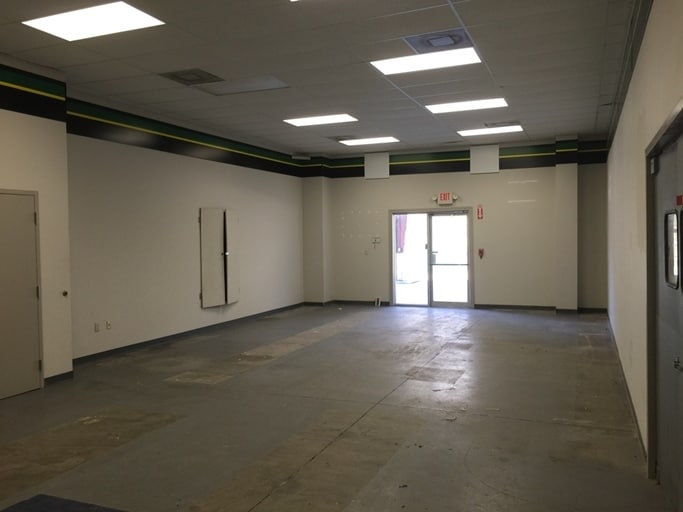 More Photos Of 1108 School Ave, Panama City Light Distribution For Sale