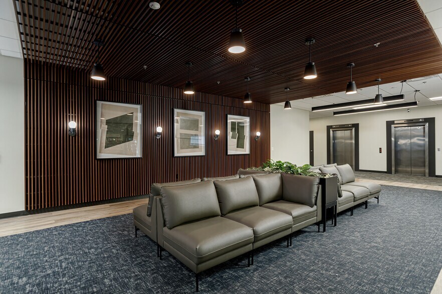 More Photos Of 1321 Murfreesboro Pike, Nashville Office For Lease