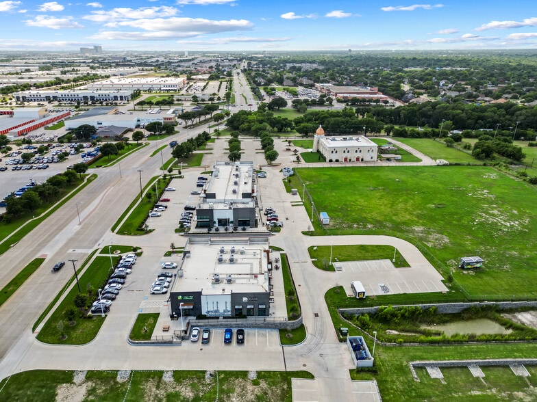 More Photos Of 4301 14th St, Plano Unknown For Lease