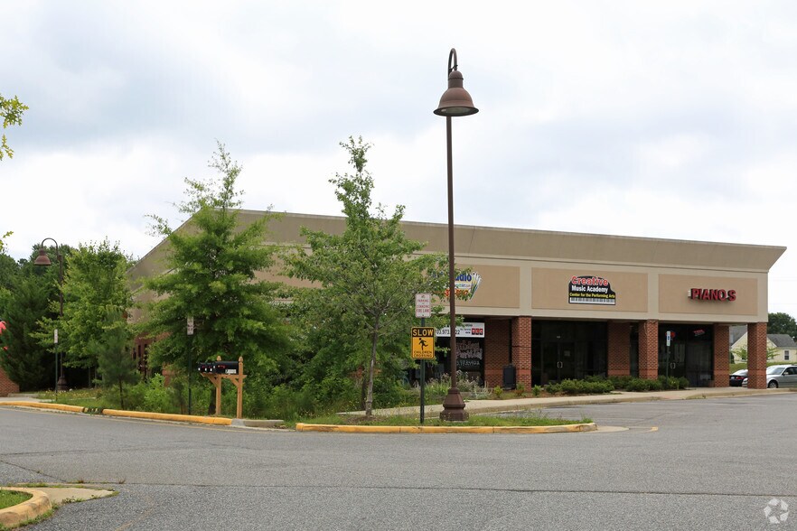 More Photos Of 7001 Harrison Rd, Fredericksburg Freestanding For Sale