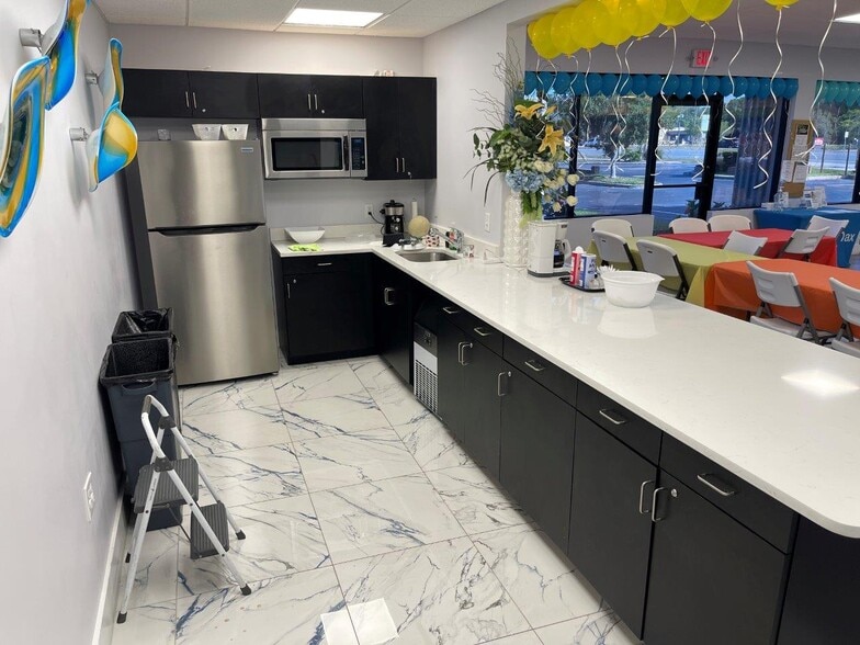 More Photos Of 493 Highway 436, Casselberry Office For Lease