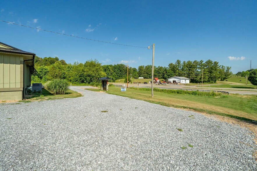 More Photos Of 364 Opie Arnold Rd, Limestone Medical For Sale