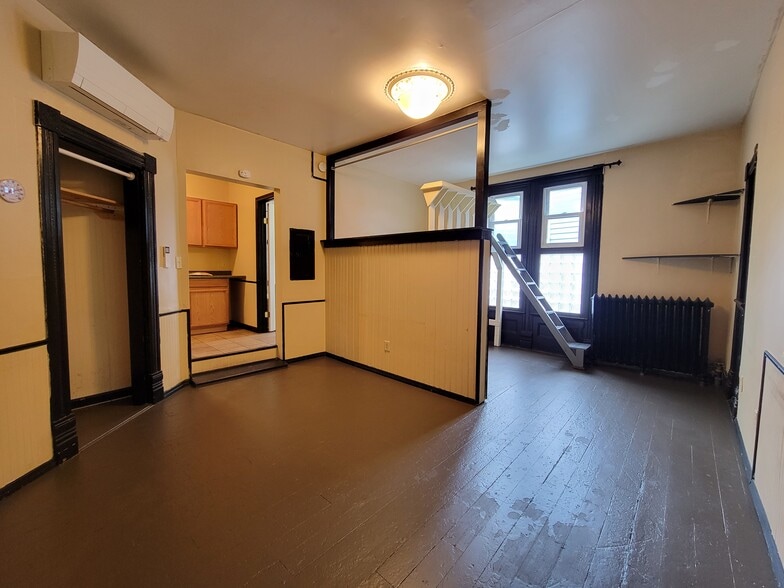 More Photos Of , New Paltz Unknown For Sale