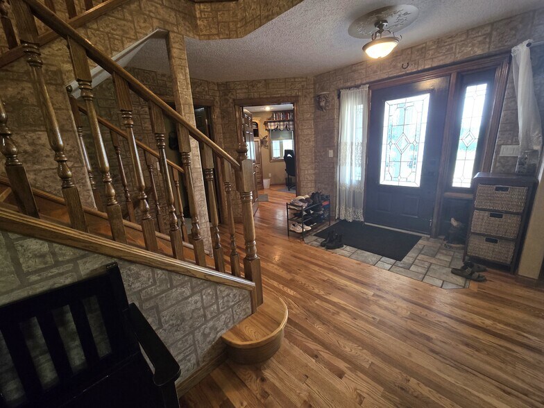 More Photos Of 28244 Hwy 590, Red Deer County Warehouse For Sale