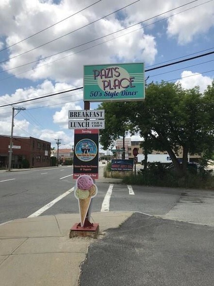 More Photos Of 380 Taunton Ave, East Providence Restaurant For Sale