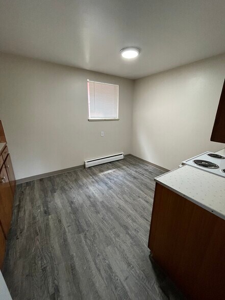 More Photos Of 7250-7270 Newton St, Westminster Apartments For Sale
