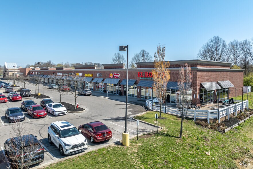 Primary Photo Of 2880-2930 Stelzer Rd, Columbus General Retail For Lease