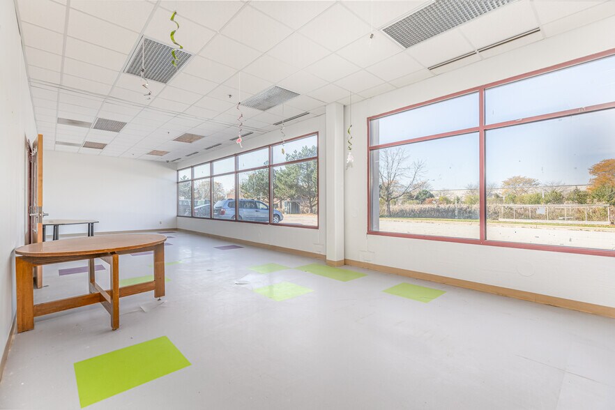 More Photos Of 998 Corporate Blvd, Aurora Office For Sale