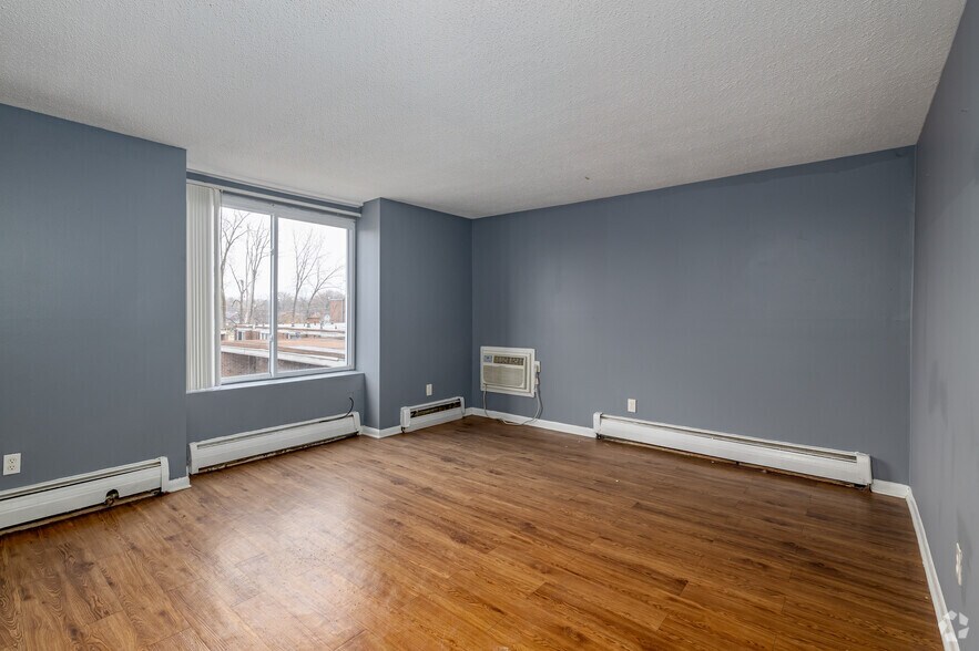 More Photos Of 19320 Greenfield Rd, Detroit Apartments For Sale