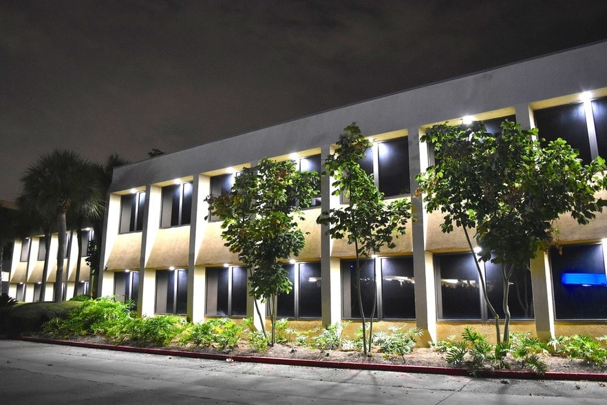 More Photos Of 824 Elmwood Park Blvd, Harahan Medical For Lease