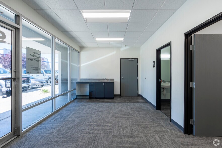 Photo of 1st Floor Ste 966