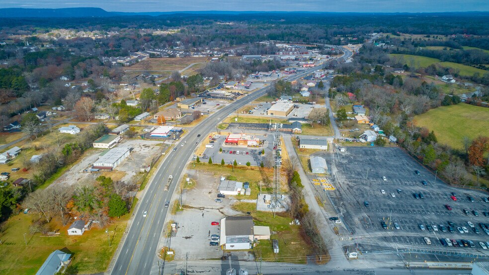 More Photos Of 12560 US-27, Chickamauga General Retail For Sale