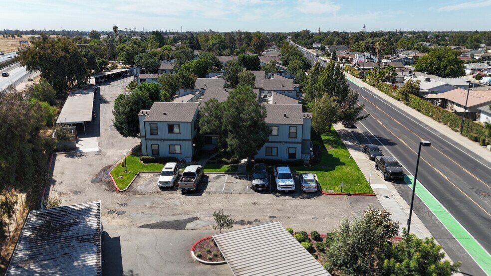 More Photos Of 409 N Lincoln Way, Galt Apartments For Sale