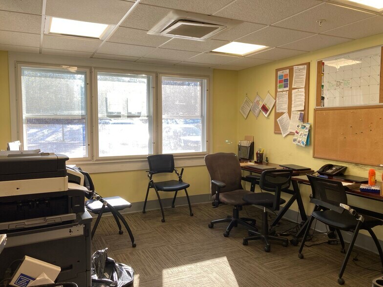 More Photos Of 220 Danville Corner Rd, Auburn Assisted Living For Lease