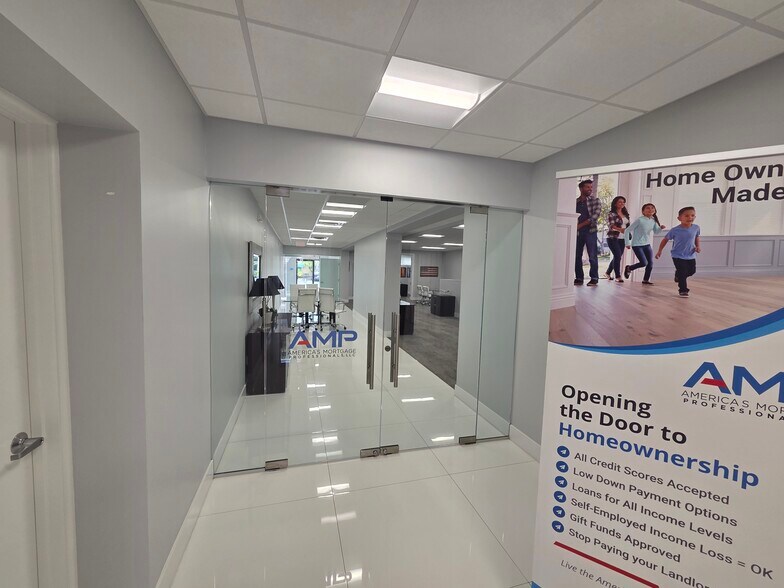 More Photos Of 2734 E Oakland Park Blvd, Fort Lauderdale Office For Sale