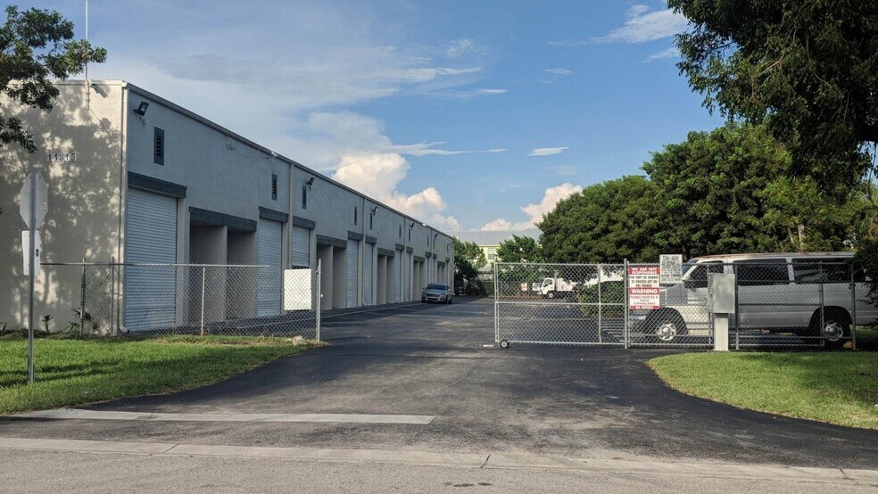 More Photos Of 14315 SW 139th Ct, Miami Warehouse For Lease