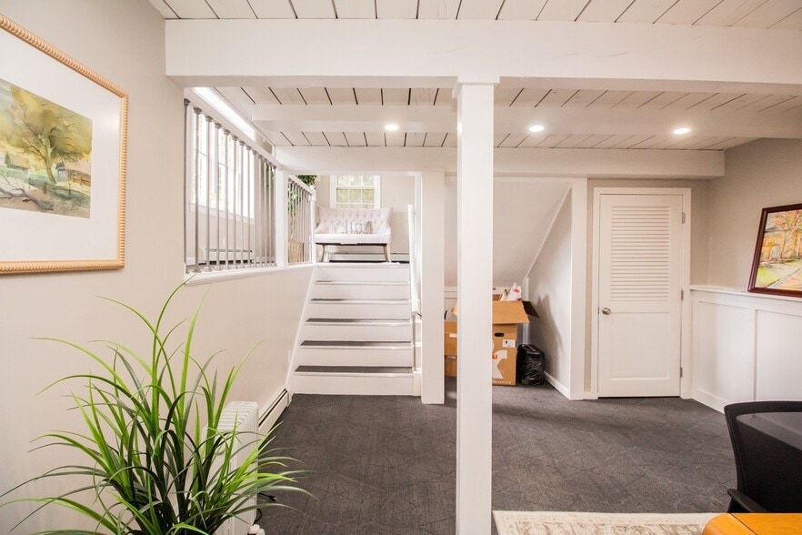 More Photos Of 4 Boyden Rd, Holden Office For Lease