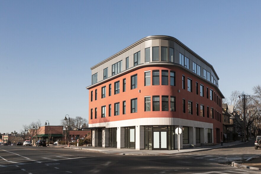 More Photos Of 455 Harvard St, Brookline Apartments For Lease