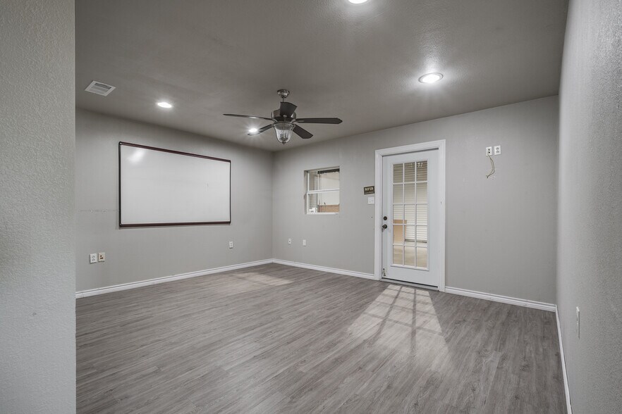 More Photos Of 21224 FM 2100 Rd, Crosby Warehouse For Sale