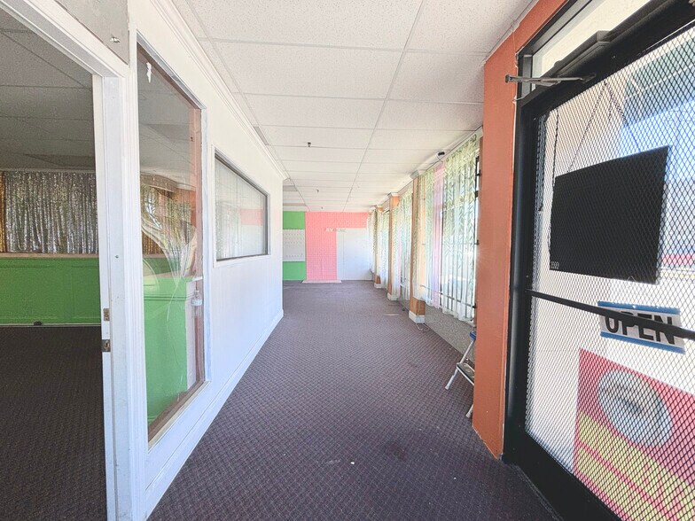 More Photos Of 1513-1515 14th Ave, Oakland Apartments For Sale