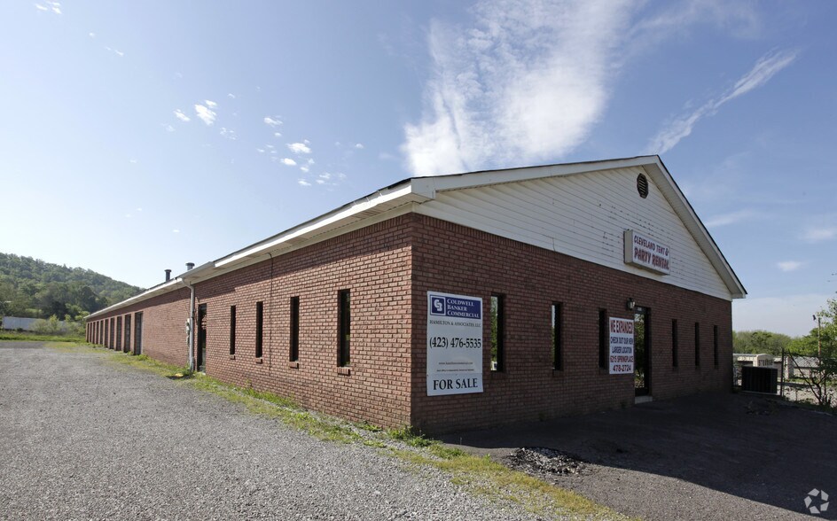Primary Photo Of 2355 S Lee Hwy, Cleveland Warehouse For Lease