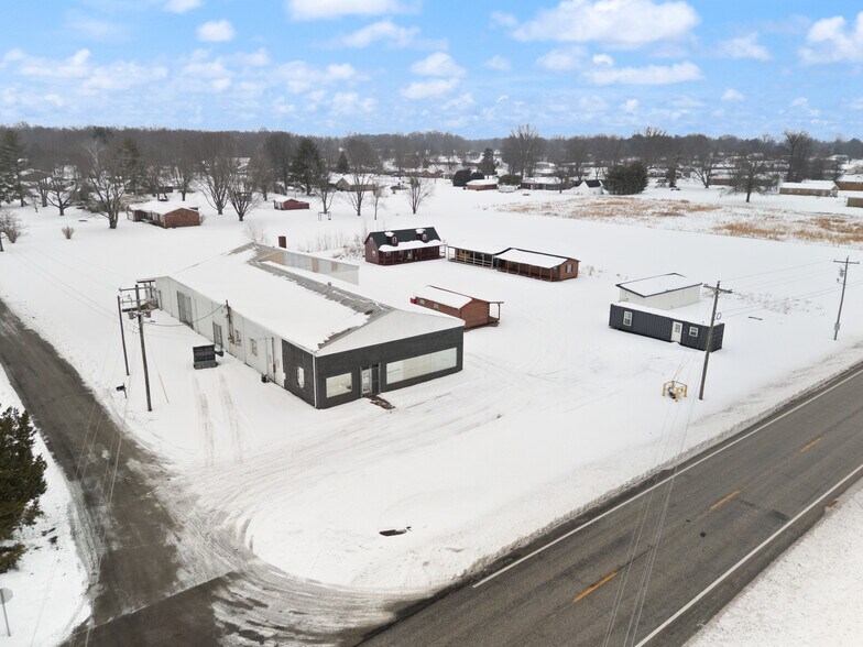 More Photos Of 677 S Cardinal Ln, Scottsburg Industrial For Sale