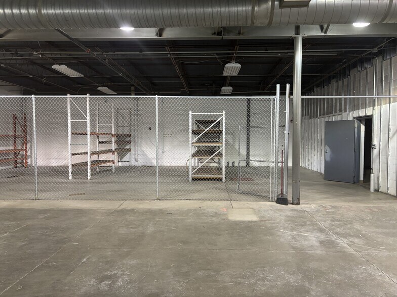 More Photos Of 4104 Sable Rd, Longmont Warehouse For Lease