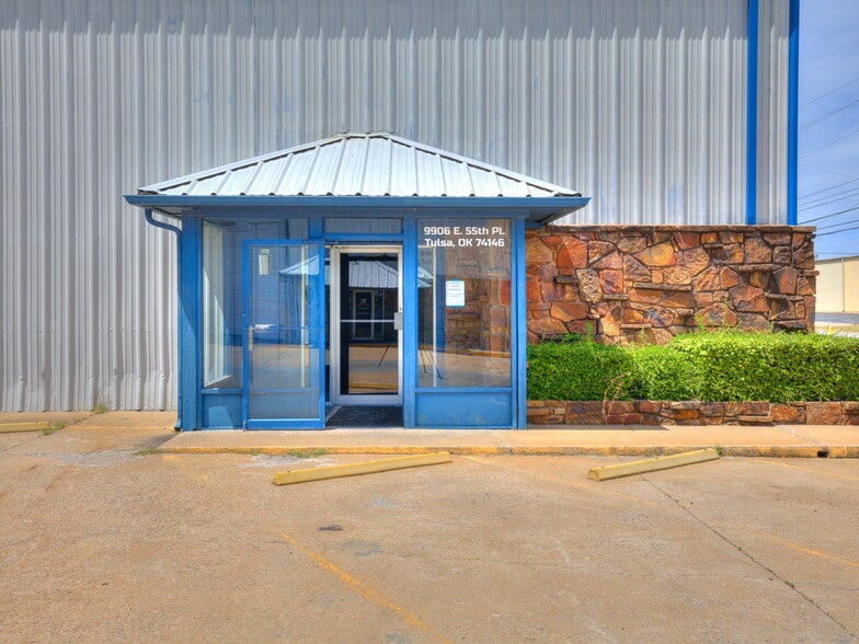 More Photos Of 9906 E 55th Pl, Tulsa Industrial For Lease