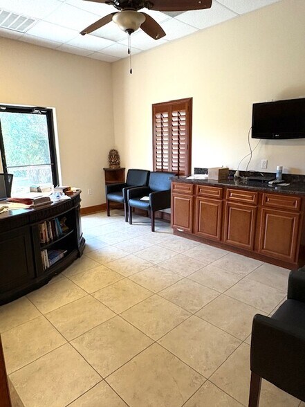 More Photos Of 1608 S Apollo Blvd, Melbourne Medical For Sale