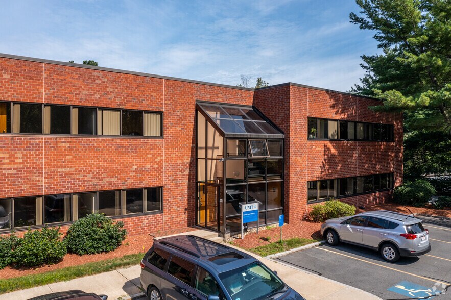 More Photos Of 239 Littleton Rd, Westford Office For Sale