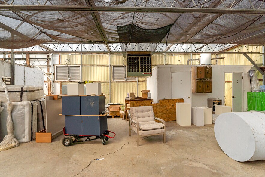 More Photos Of 1308 Starr Dr, High Point Service For Lease