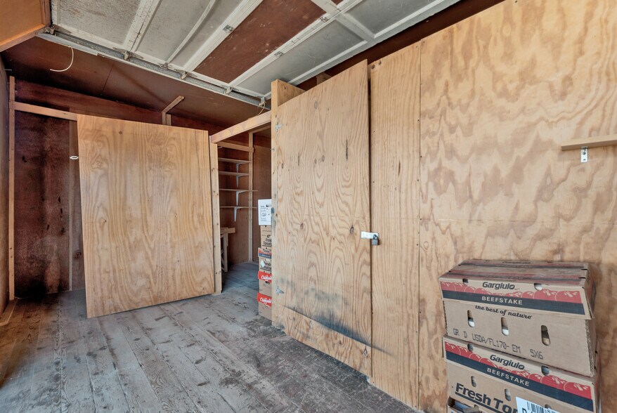 More Photos Of 55 Maynesboro St, Berlin Industrial For Sale