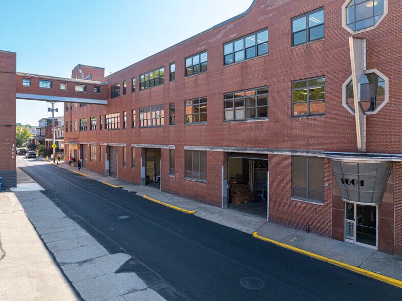 More Photos Of 1601 Marys Ave, Sharpsburg Office For Lease